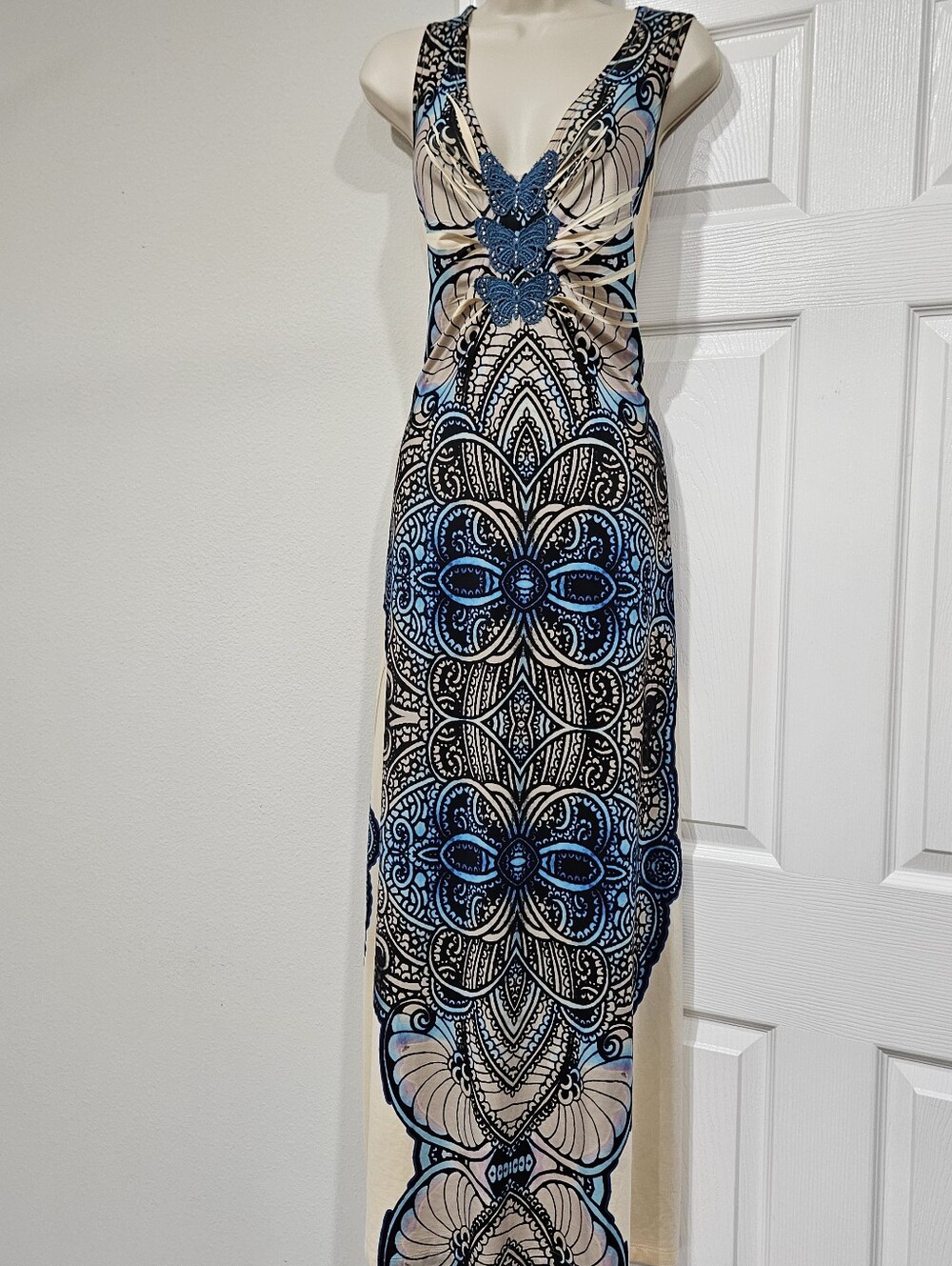 ONE WORLD Blue and Cream V-Neck Patterned Maxi Dress